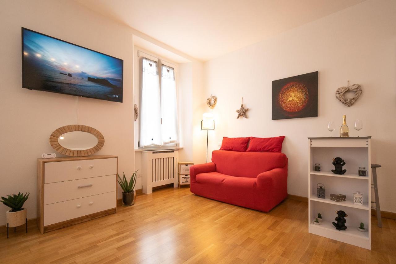 Portatorre Suite, A Charming Apartment In The Heart Of Como, Free Private Parking, Air Conditioning & More! 외부 사진