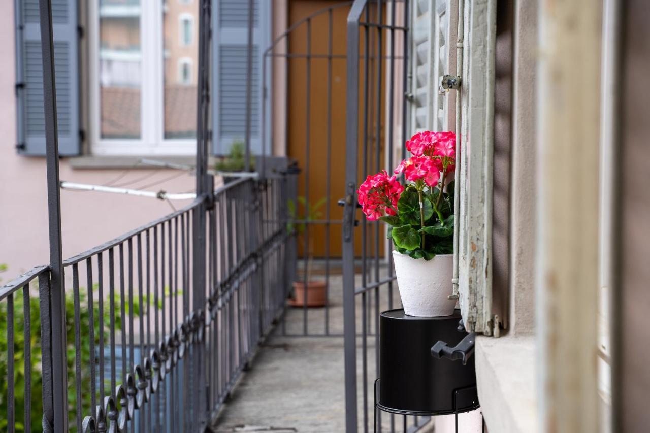 Portatorre Suite, A Charming Apartment In The Heart Of Como, Free Private Parking, Air Conditioning & More! 외부 사진