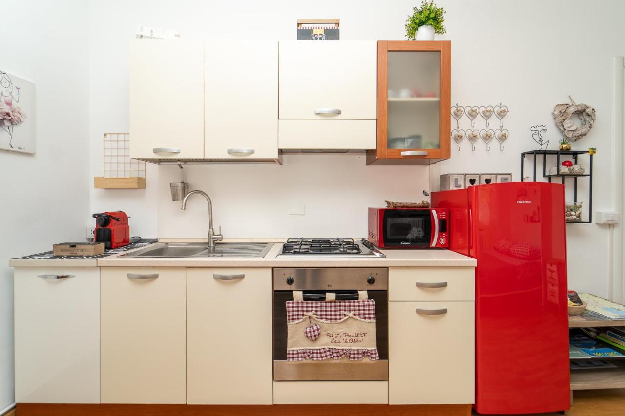 Portatorre Suite, A Charming Apartment In The Heart Of Como, Free Private Parking, Air Conditioning & More! 외부 사진