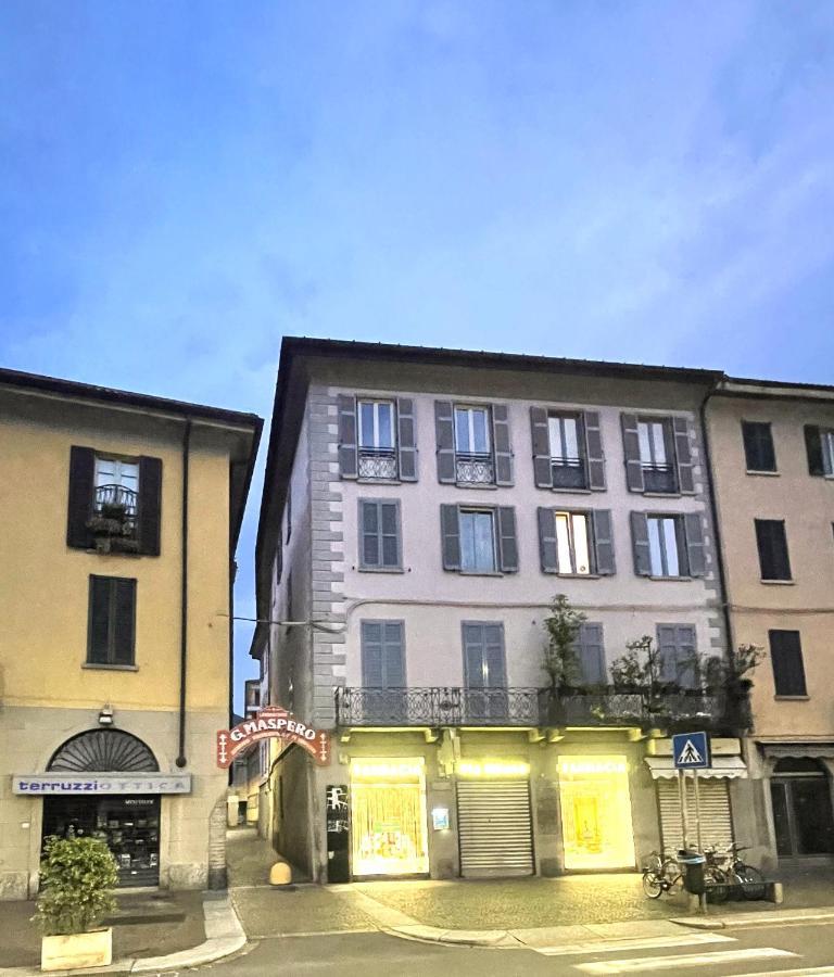Portatorre Suite, A Charming Apartment In The Heart Of Como, Free Private Parking, Air Conditioning & More! 외부 사진