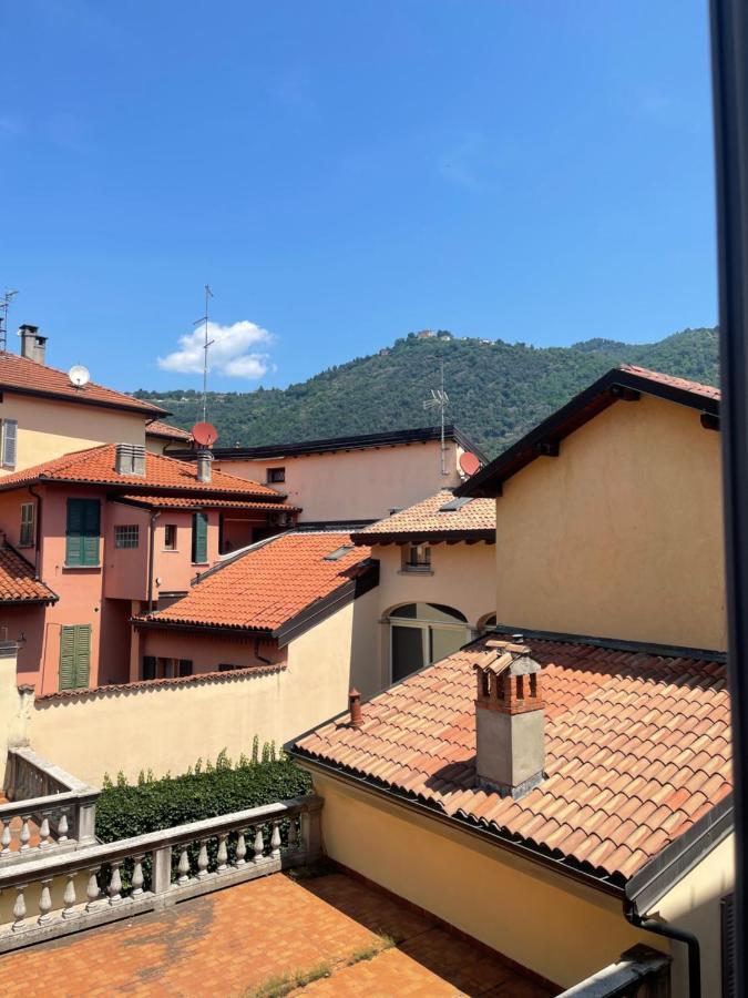 Portatorre Suite, A Charming Apartment In The Heart Of Como, Free Private Parking, Air Conditioning & More! 외부 사진