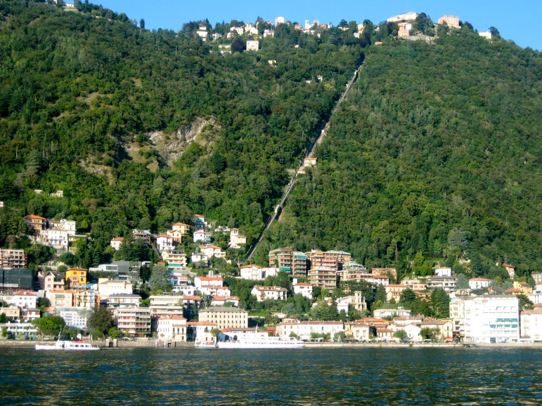 Portatorre Suite, A Charming Apartment In The Heart Of Como, Free Private Parking, Air Conditioning & More! 외부 사진