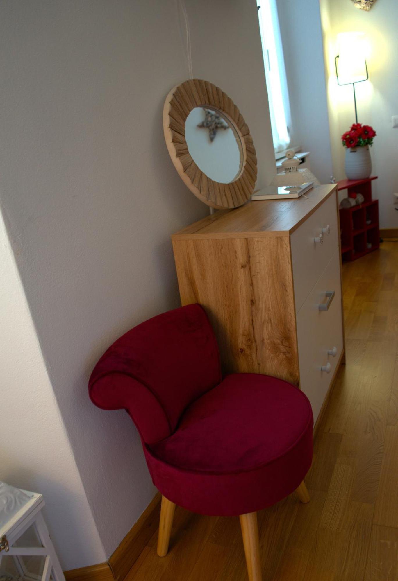 Portatorre Suite, A Charming Apartment In The Heart Of Como, Free Private Parking, Air Conditioning & More! 외부 사진
