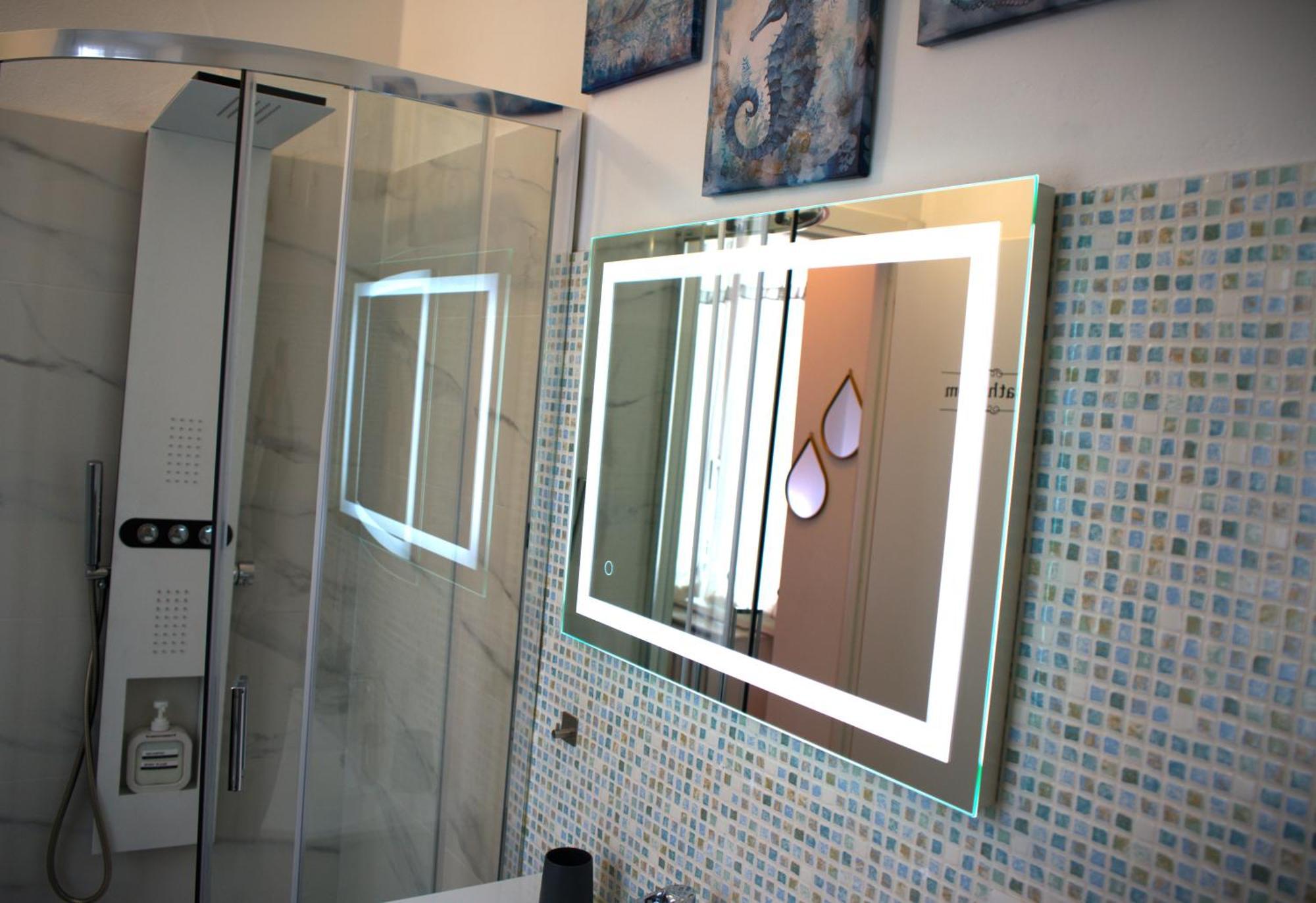 Portatorre Suite, A Charming Apartment In The Heart Of Como, Free Private Parking, Air Conditioning & More! 외부 사진